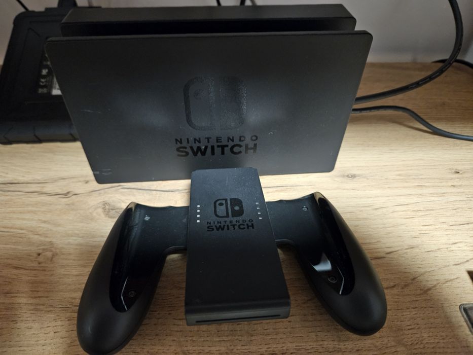 Nintendo Switch ca nou + un joc