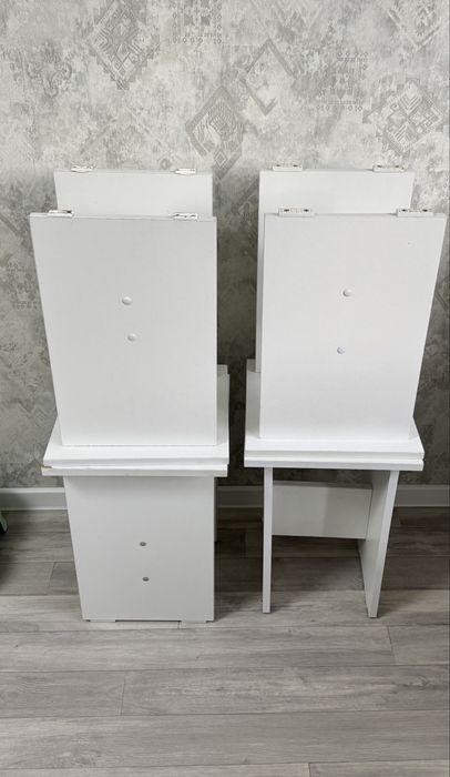 Продам стол и 4 стула