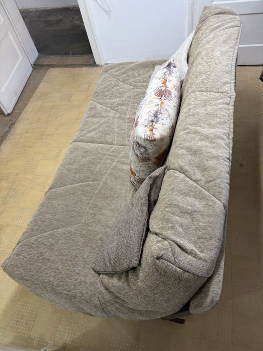 Canapea extensibila