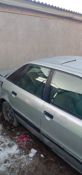 Ауди 80 1990 года