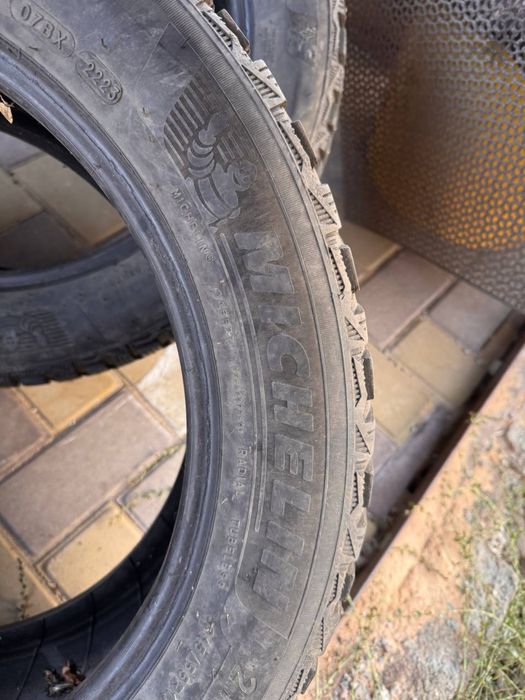 продам шины срочно