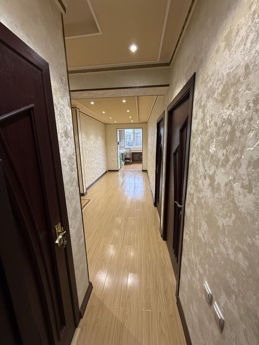 Своя! Юнусабад-17, «21-дом», 3/3/4, спецплан кирпич, 80м2, с ремонтом