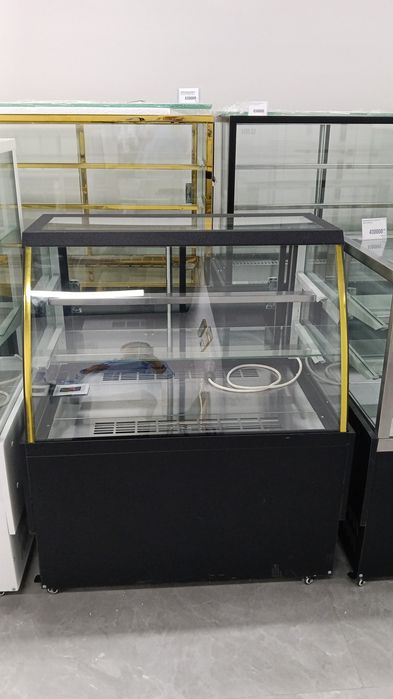 Витрины для бизнеса и дома