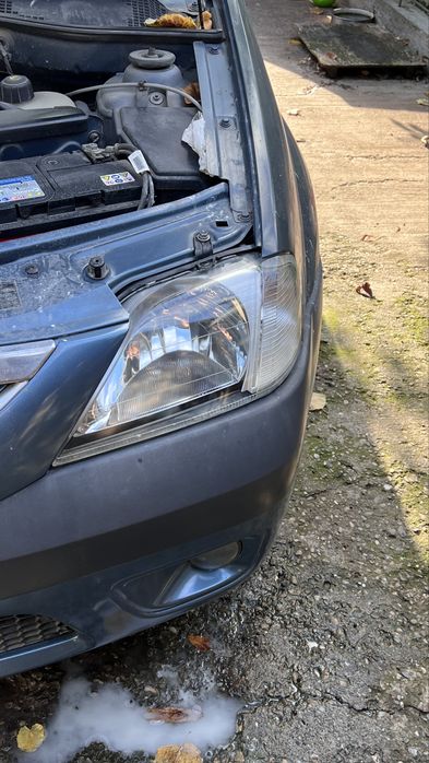 Detailing  faruri/stopuri auto