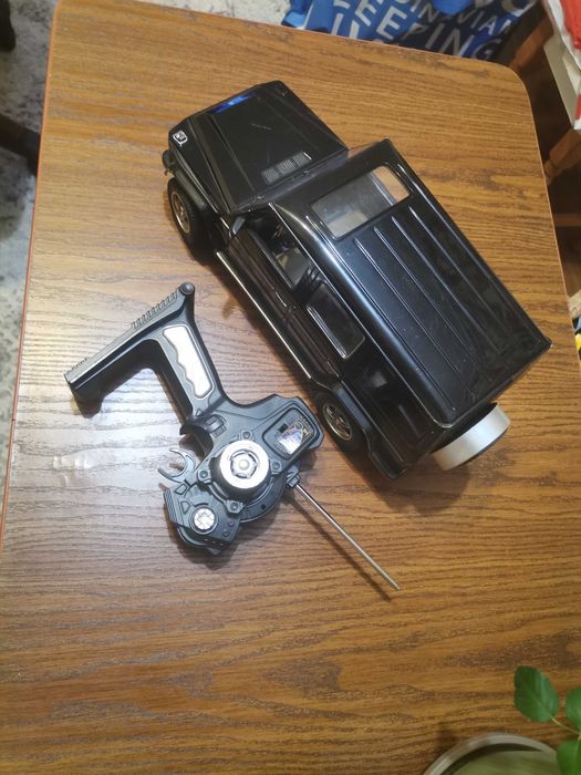 Реалистични колички с дистанционно оправление