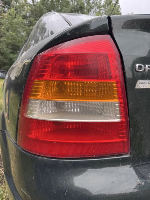 Dezmembrez  opel astra g