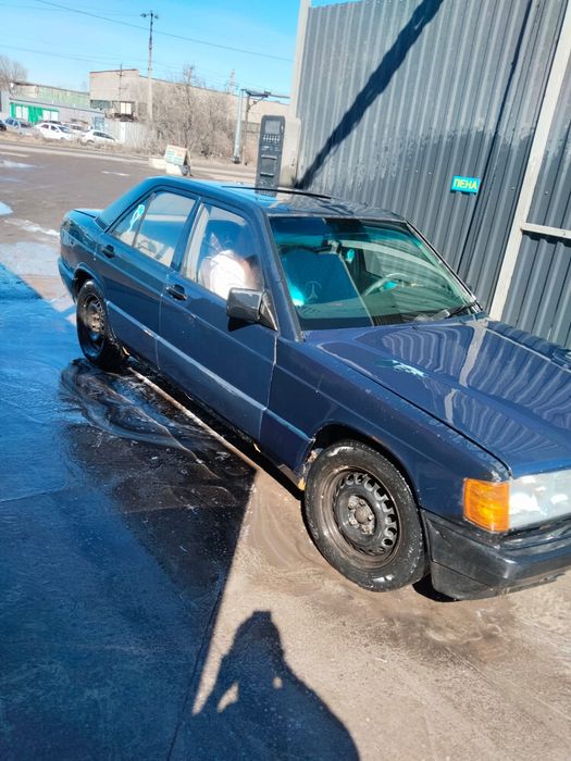 Продам mercedes benz 190