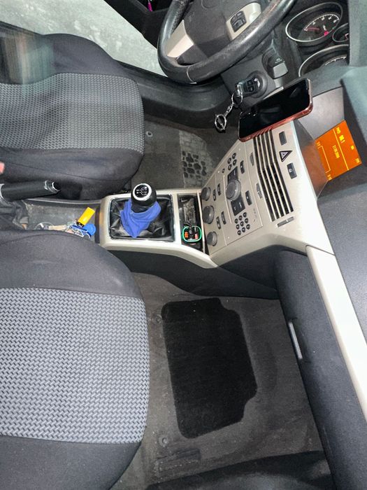 OPEL Astra 2008 — imagine 4
