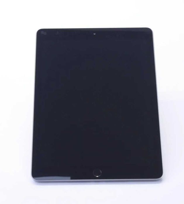 Apple iPad 6 (6-то поколение) 32GB 9.7-инчов Retina дисплей A1893