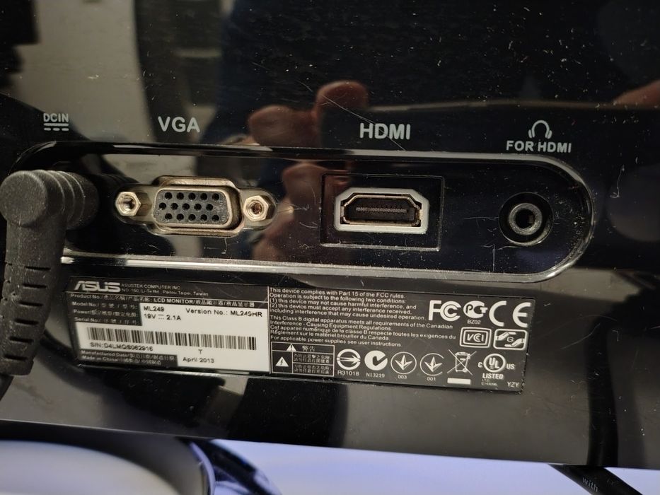 Monitor Full HD 60 cm