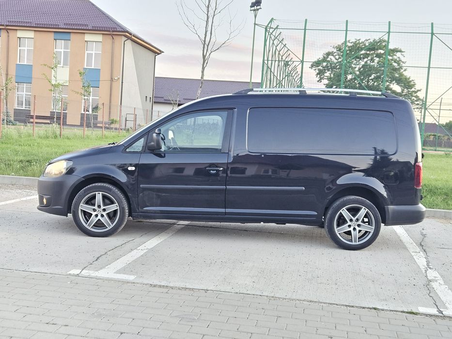 Volkswagen caddy lung automat 2.0  140 cai