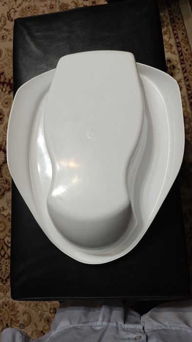 Продам ходунки, кресло-туалет, судно