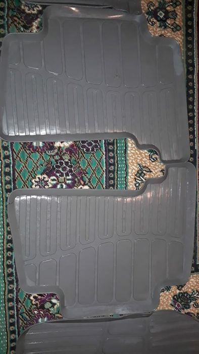 Продам редуктор , пружины.