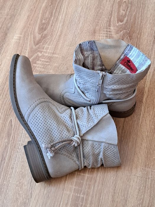 Ботуши Tamaris и Rieker 40 номер