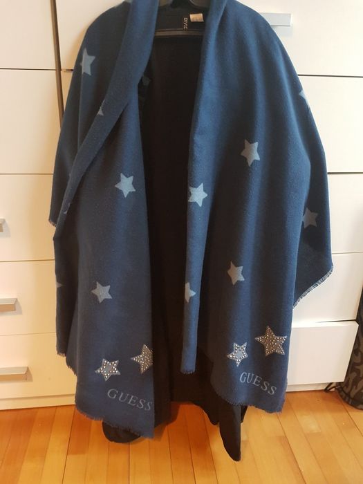 Уникални Дамски шалове