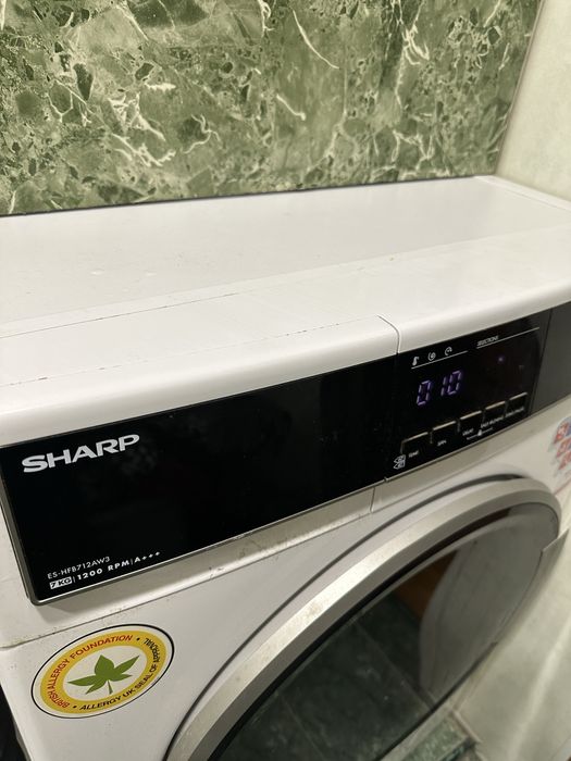 Пералня Sharp.