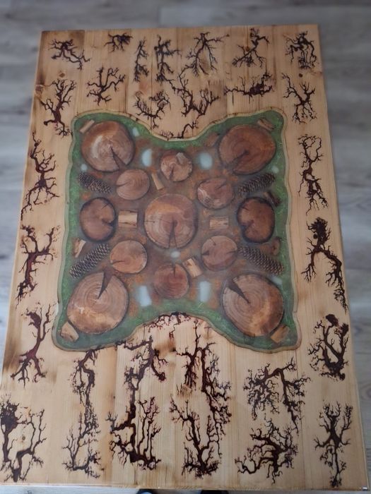 Se vinde masuta de cafea