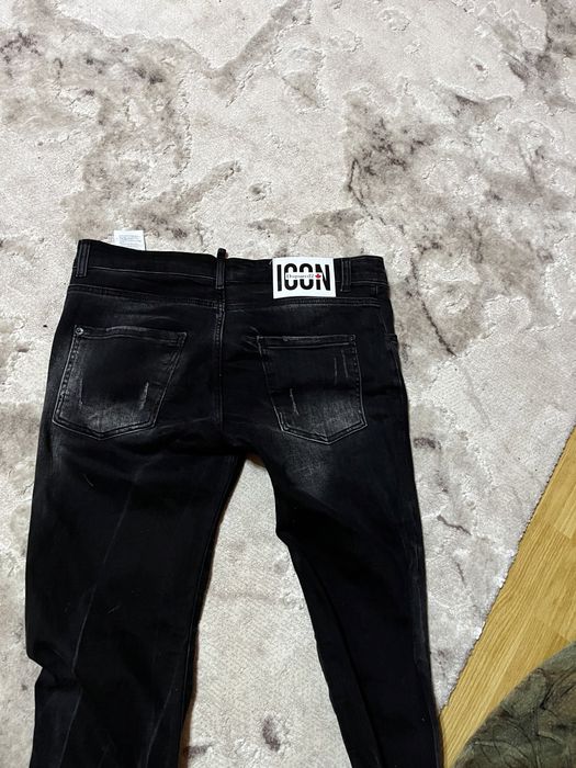 Blugi dsquared2 regular fit