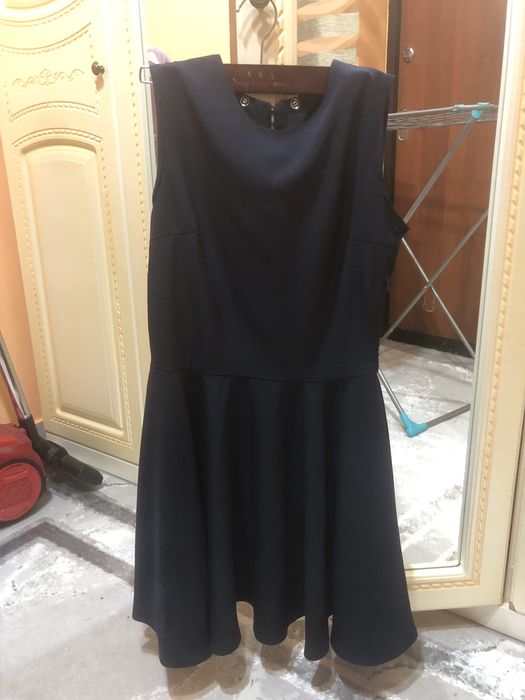 Продам школьные юбки