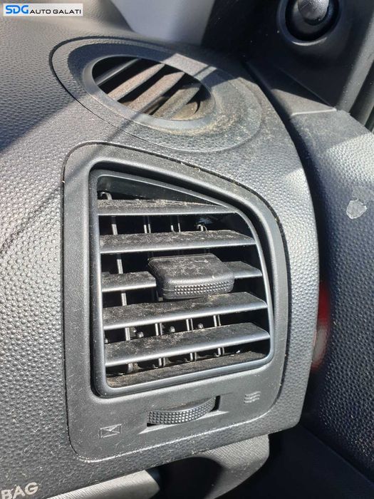 Gura Grila Aer Aerisire Ventilatie Bord Dreapta Kia Picanto 2004 - 2011