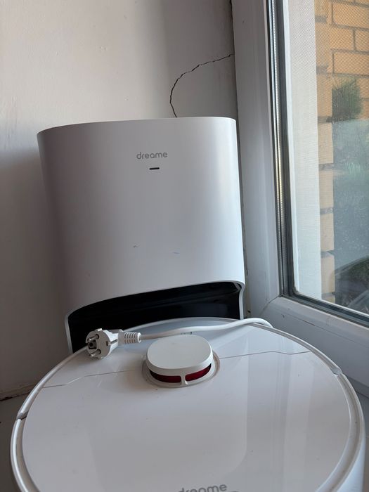 Продам робот пылесос в отличном состоянии