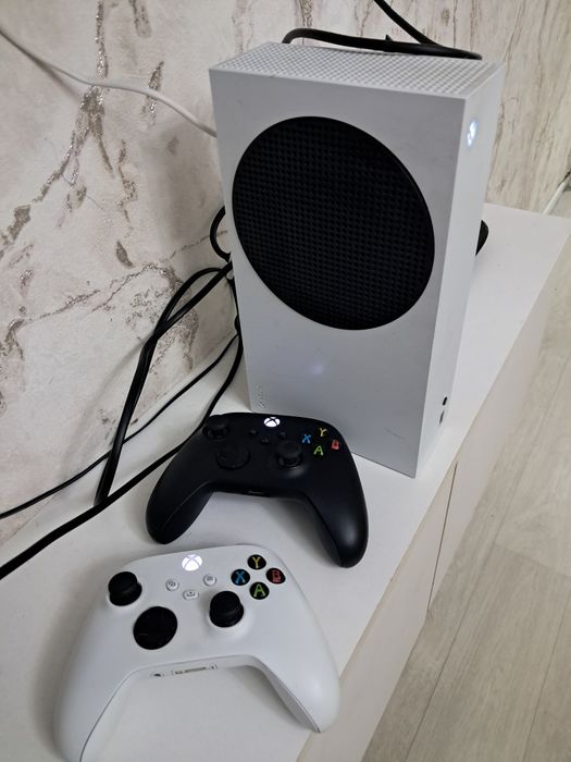 Продам xbox series s