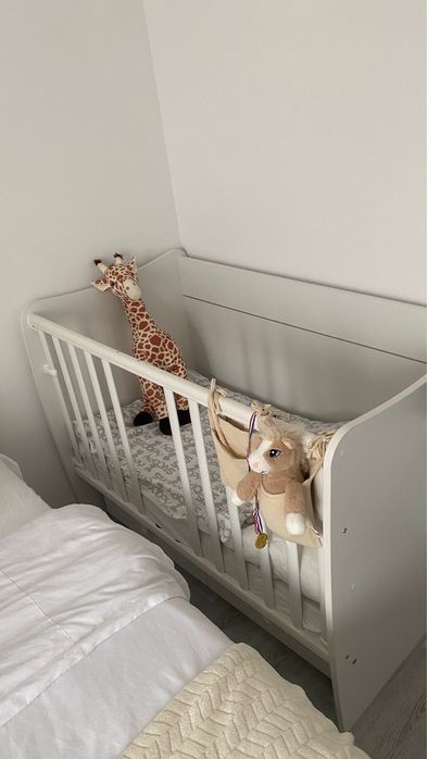 Детско кърватче за дете до 5 години става и за бюро