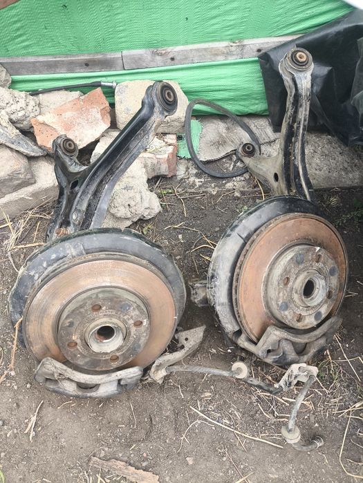 Продам запчасти Ауди 80 2л