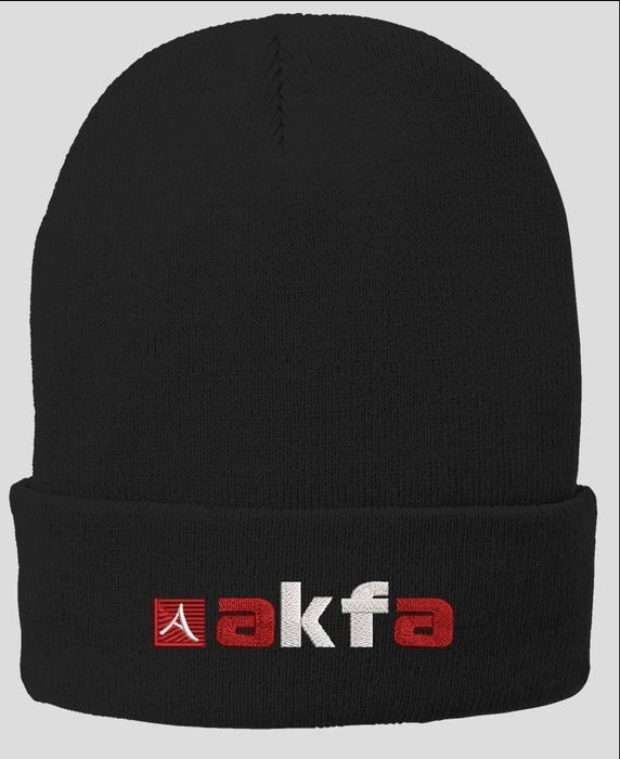 Шапка Тўқилган иссиқ бош кийими