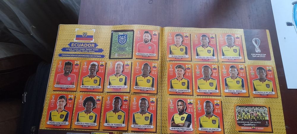 Album complet panini Qatar 2022