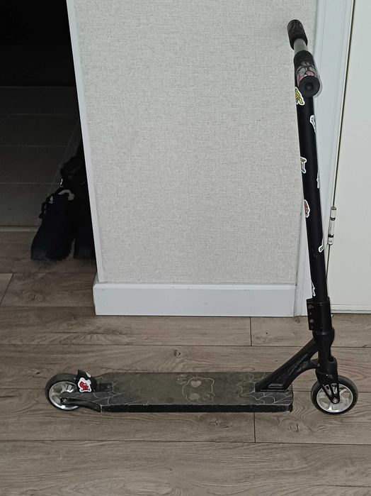 Трюковой самокат