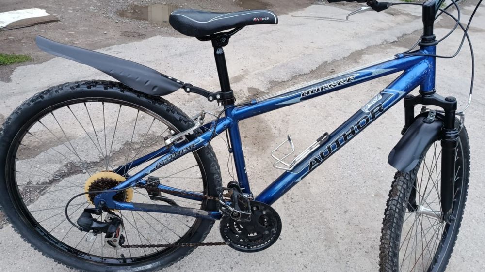 Продам спортивный велосипед Author