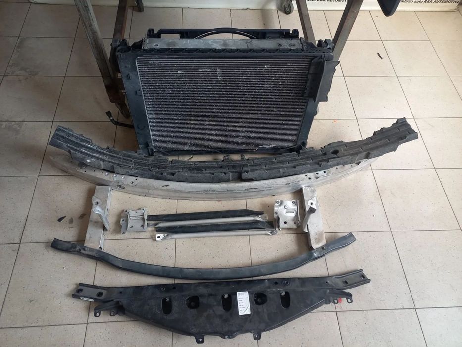 Trager Calandru Fata Complet Armatura Radiator GMV Grila Bmw Seria 7 F01 F02 F03 F04 Trager Complet