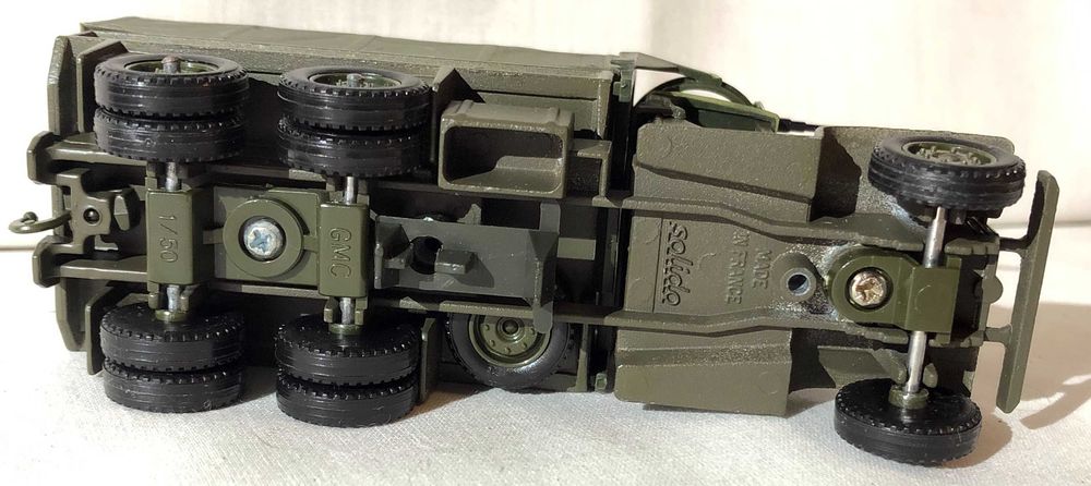 Macheta militara GMC 6x6 USA WW2 Solido metal 1 43 cu cutie