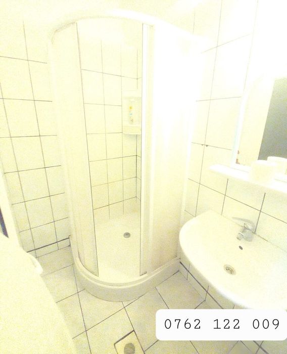 Garsoniera de vanzare