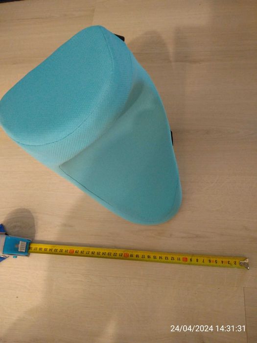 Vând pernă auto, tetieră, suport cervical, albastră
