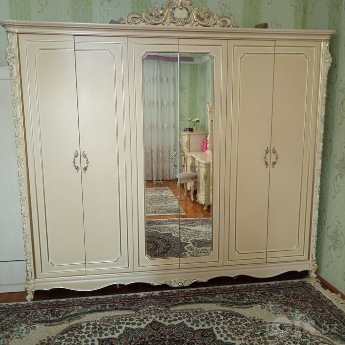 Мебель спальная и