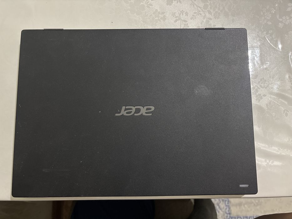 Нетбуг Acer хорошем состояний