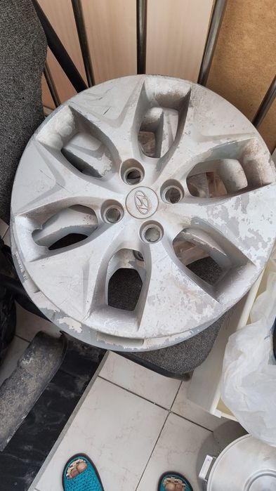 Продам колпаки  оригинальные