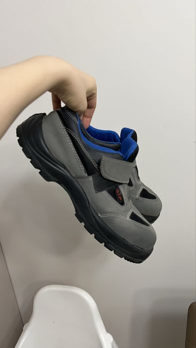 Строительная обувь