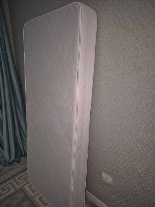 Продам ортопедический матрас размером 80×180