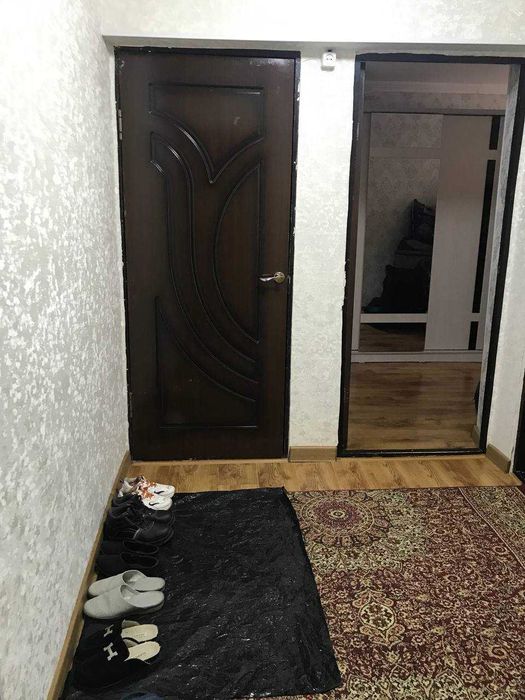 Продам 4 - комнатную квартиру