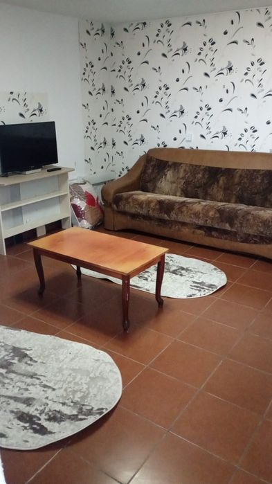 Garsoniera la casă,de închiriat