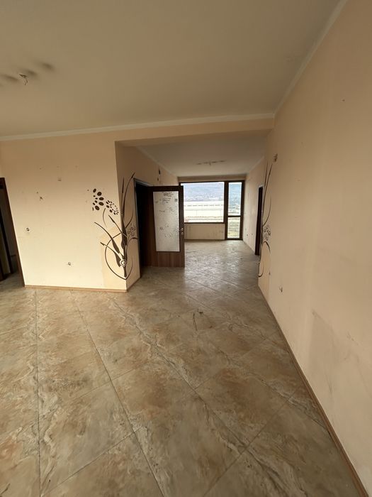Продава се Многостаен апартамент в Севлиево - 291 кв.м за 631 €/кв.м - Снимка #5