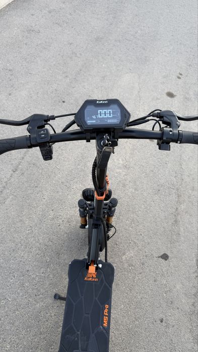 Продается Самокат Kukurin m5 pro