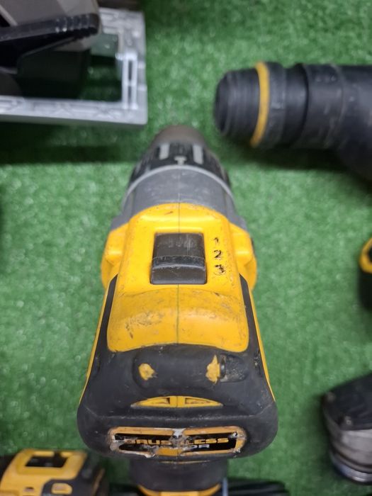 Инструменти на DeWALT 18V