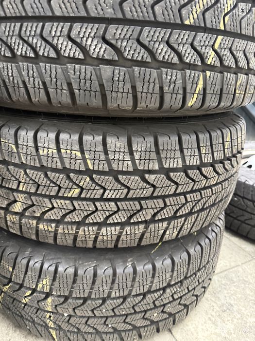 235.65.16 c  8 mm cu jante pt mercedes sprinter