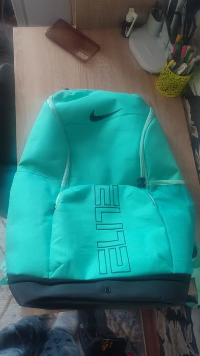 Продам рюкзак новый