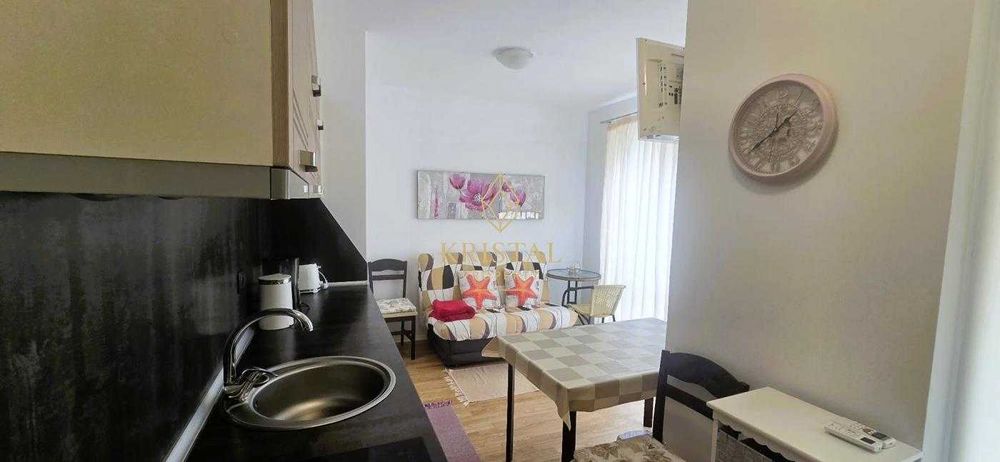 Продава се Двустаен апартамент в к.к. Слънчев бряг - 44 кв.м за 881 €/кв.м - Снимка #2