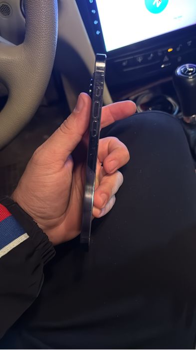 Продам айфон 14 про макс